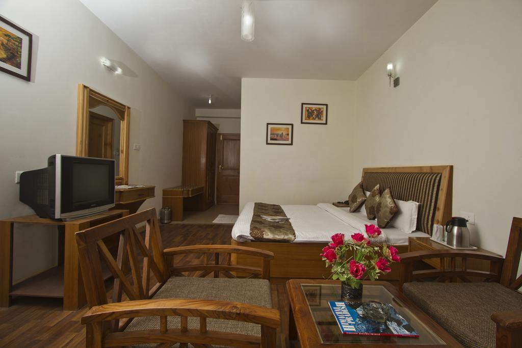 Victory Resorts Manāli Rom bilde