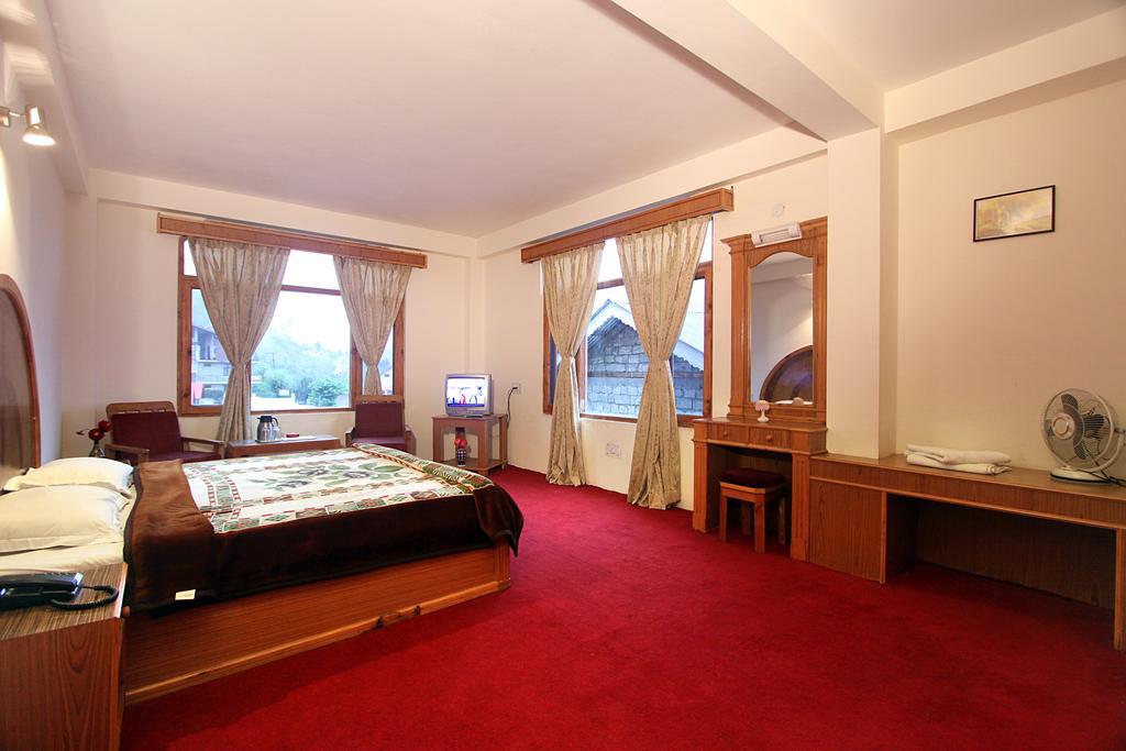 Victory Resorts Manāli Rom bilde